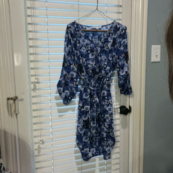 Dress blue floral size M SHEER SLED TIE BELT INCLUDED. - Picture 1 of 4